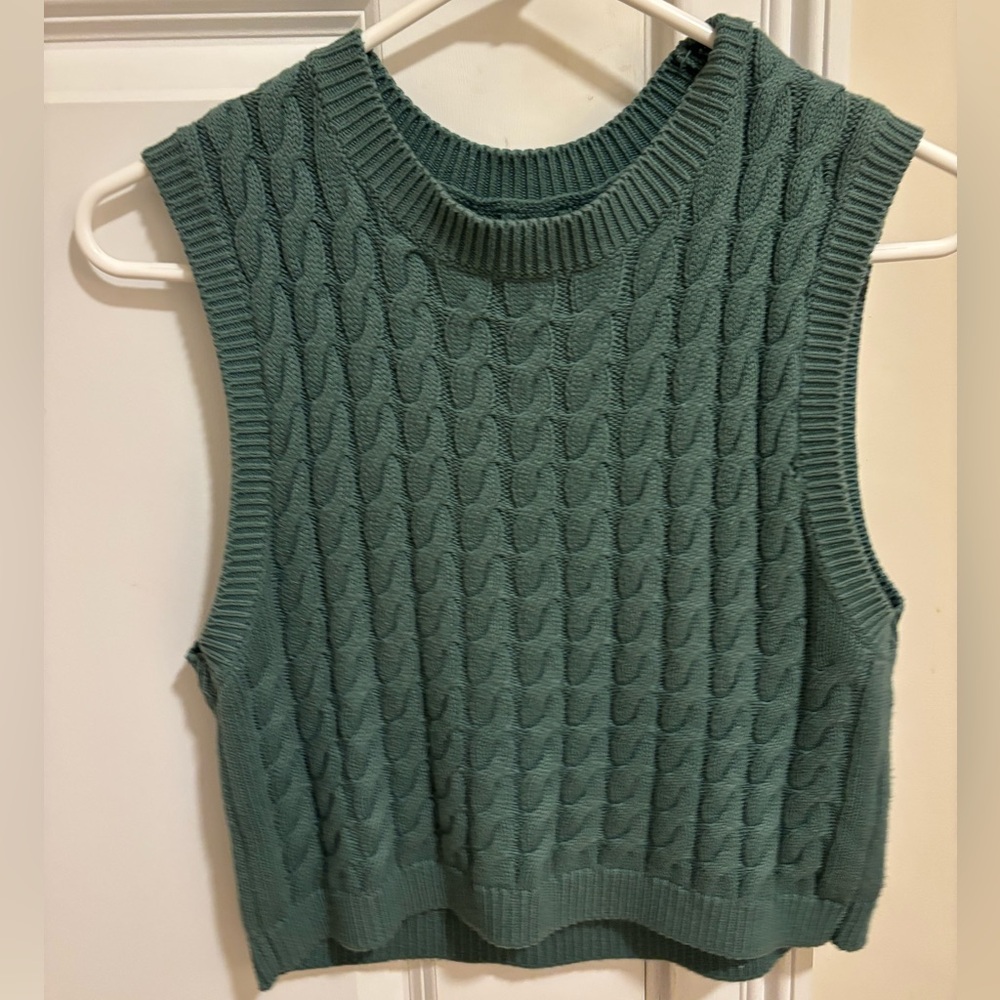 Abercrombie & Fitch green Cable Knit Vest